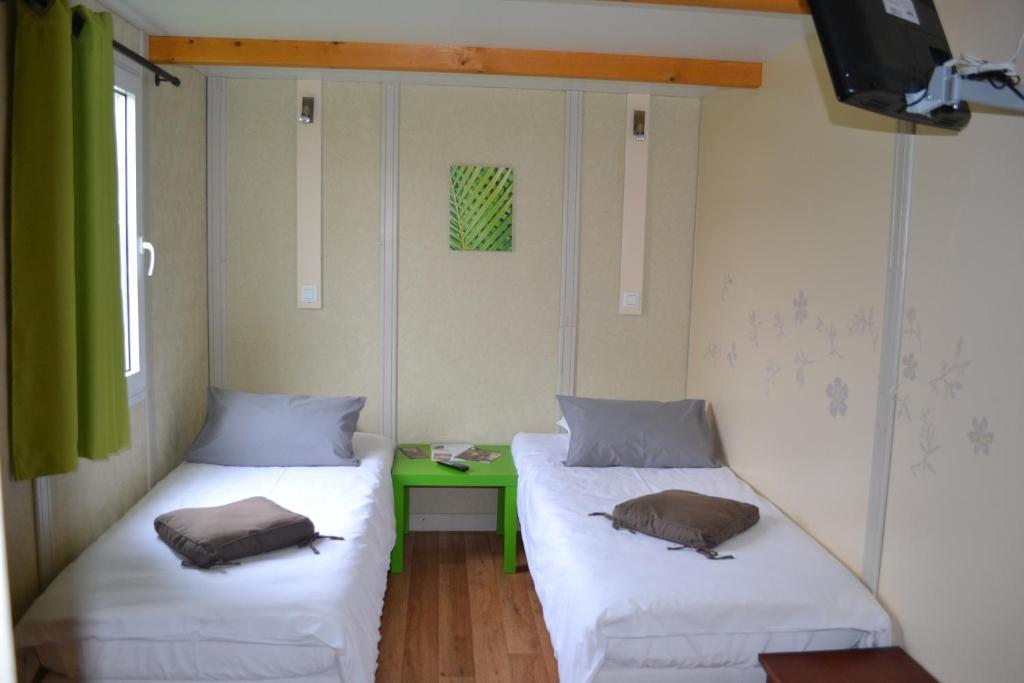 Hotel La Tour Du Loup