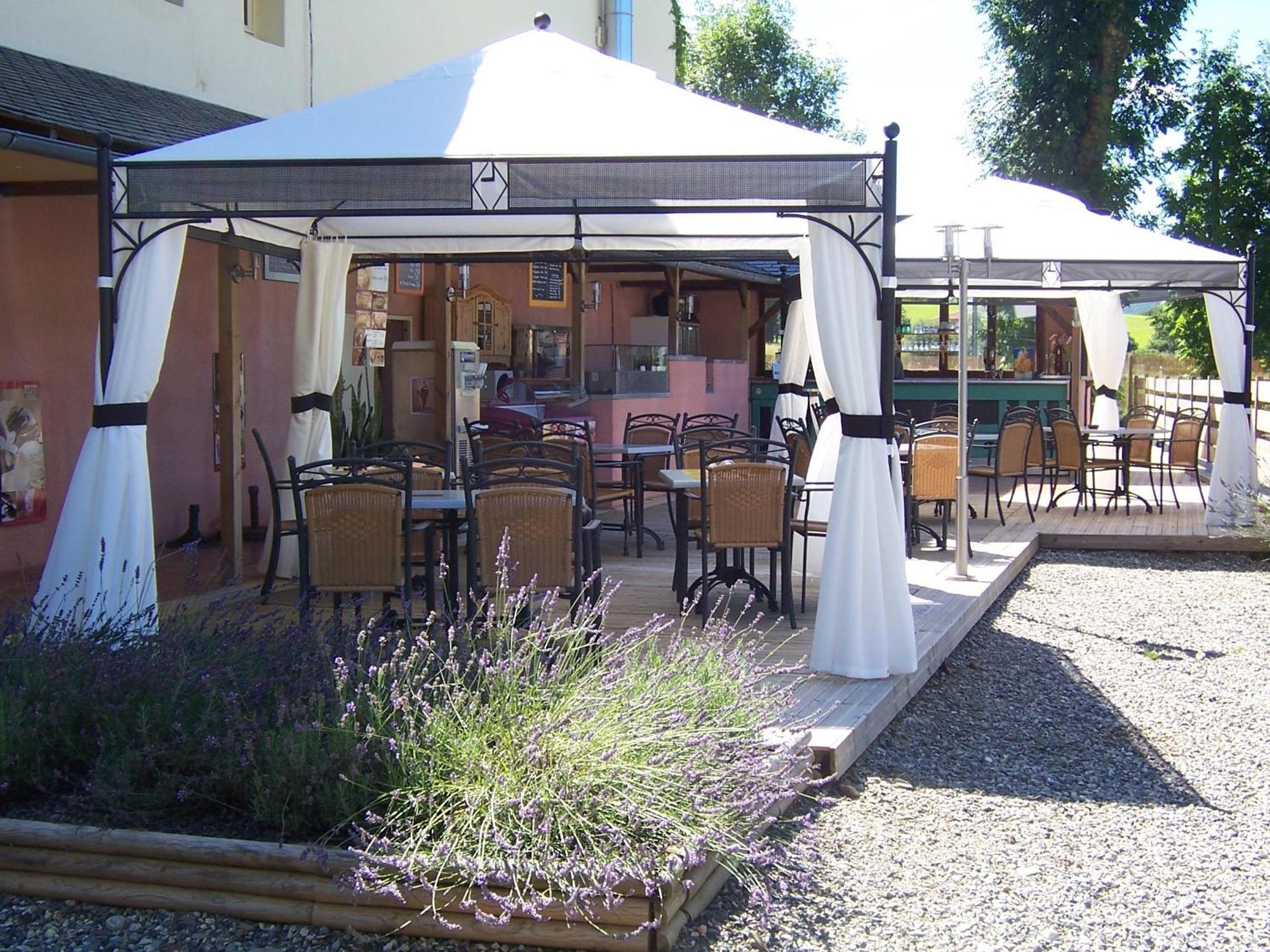 Hotel La Tour Du Loup