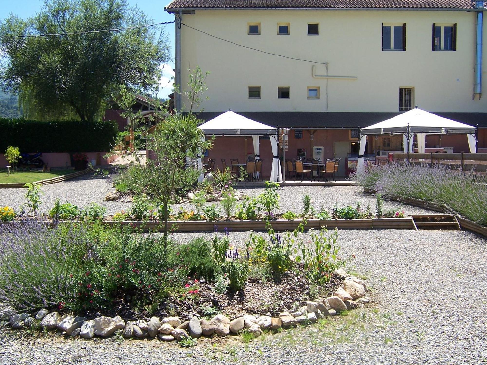 Hotel La Tour Du Loup La Bastide-de-Sérou
